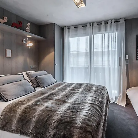 Cosy, Design, Renove, En Centre-ville Avec Grande A Moriond - Fr-1-563-44 Lejlighed
